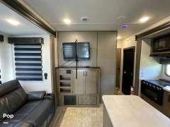 2022 Forest River Rogue 32V, $ 35,500
