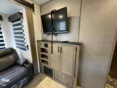 2022 Forest River Rogue 32V, $ 35,500