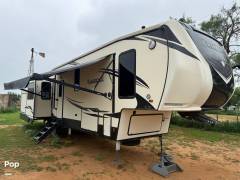 2020 Heartland ElkRidge 39MBHS, $ 38,000