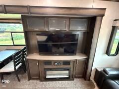 2020 Heartland ElkRidge 39MBHS, $ 38,000