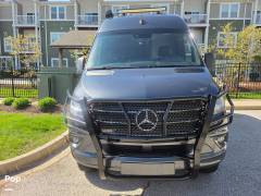 2023 Thor Motor Coach Tranquility 19P 4x4, $ 104,500
