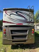 2014 Tiffin Allegro Breeze 32BR, $ 98,500