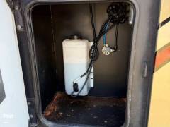 2013 Fleetwood Excursion 33A, $ 65,000