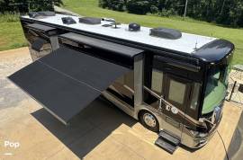 2016 Tiffin Phaeton 40QBH, $ 139,900