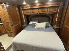 2016 Tiffin Phaeton 40QBH, $ 139,900