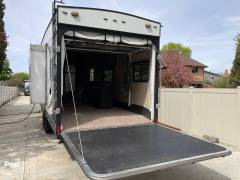 2017 Forest River Shockwave F33SAGDX, $ 30,500