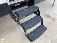 2017 Forest River Shockwave F33SAGDX, $ 30,500