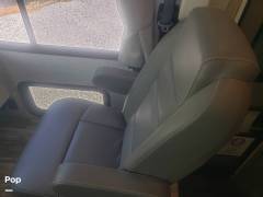 2022 Thor Motor Coach Hurricane 29M, $ 85,000