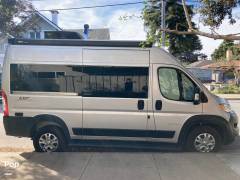 2025 Entegra Coach Arc 18C, $ 108,000