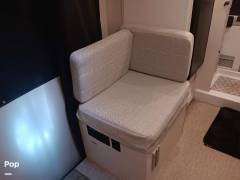 2025 Entegra Coach Arc 18C, $ 108,000