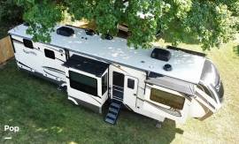 2020 Grand Design Solitude 380FL, $ 52,900
