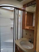 2010 Winnebago Journey 40L, $ 85,000