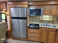 2010 Winnebago Journey 40L, $ 85,000