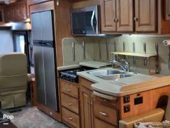 2010 Winnebago Journey 40L, $ 85,000