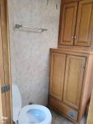 2010 Winnebago Journey 40L, $ 85,000