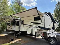 2023 Keystone Montana High Country 295RL, $ 54,000