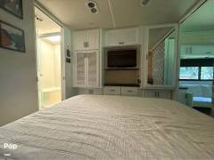 2015 Fleetwood Bounder 35K, $ 39,900