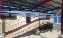2015 Fleetwood Discovery 40X, $ 99,955