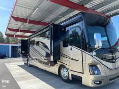 2015 Fleetwood Discovery 40X, $ 99,955