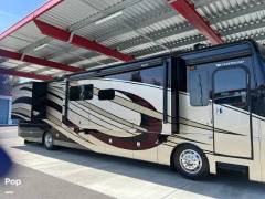 2015 Fleetwood Discovery 40X, $ 99,955