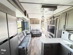 2021 Keystone Raptor 423, $ 72,990