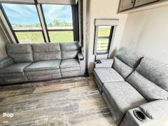 2021 Keystone Raptor 423, $ 72,990