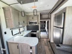 2021 Keystone Raptor 423, $ 72,990