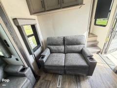 2021 Keystone Raptor 423, $ 72,990