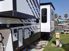 2022 Keystone Fuzion 428, $ 63,600