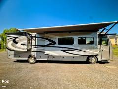 2013 Monaco Knight 40PDQ, $ 113,000