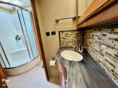 2013 Monaco Knight 40PDQ, $ 113,000
