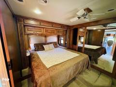 2013 Monaco Knight 40PDQ, $ 113,000
