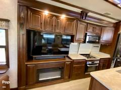 2019 DRV Mobile Suites 38RSSB3, $ 52,500