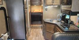 2019 Thor Motor Coach Majestic 28A, $ 28,900