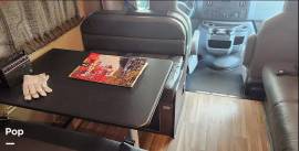2019 Thor Motor Coach Majestic 28A, $ 28,900
