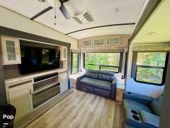 2024 Forest River Heritage Glen Elite 35RE, $ 49,995