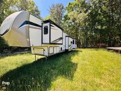 2024 Forest River Heritage Glen Elite 35RE, $ 49,995