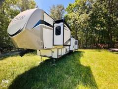 2024 Forest River Heritage Glen Elite 35RE, $ 49,995