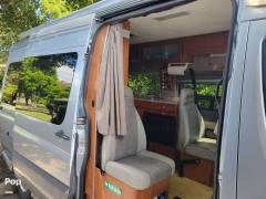 2012 Roadtrek Adventurous RS, $ 53,500