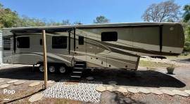 2021 DRV Mobile Suites 44 Houston, $ 119,900