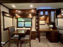 2021 DRV Mobile Suites 44 Houston, $ 119,900