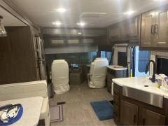 2023 Coachmen Sportscoach 365 RB, $ 180,000