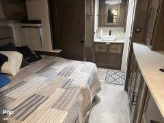 2023 Coachmen Sportscoach 365 RB, $ 180,000