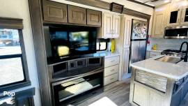 2022 Alliance RV Paradigm 295MK, $ 62,000