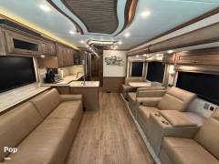 2022 Newmar Kountry Star 3717, $ 200,000