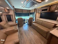 2022 Newmar Kountry Star 3717, $ 200,000