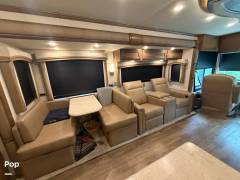 2022 Newmar Kountry Star 3717, $ 200,000