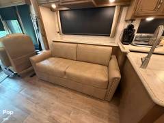 2022 Newmar Kountry Star 3717, $ 200,000