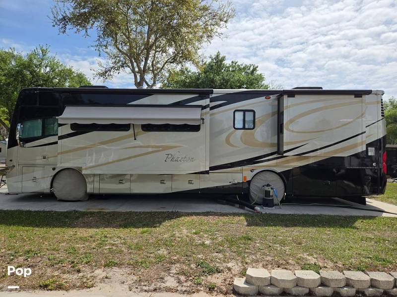 2011 Tiffin Phaeton 36QSH, $ 100,000