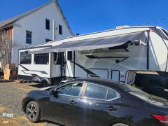 2025 Coachmen Chaparral 336TSIK, $ 45,000